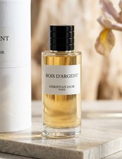 Christian Dior Paris Bois